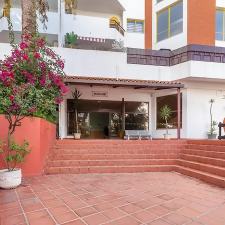 Serene Blue 1 Bdr Flat With Balcony By Lovelystay *