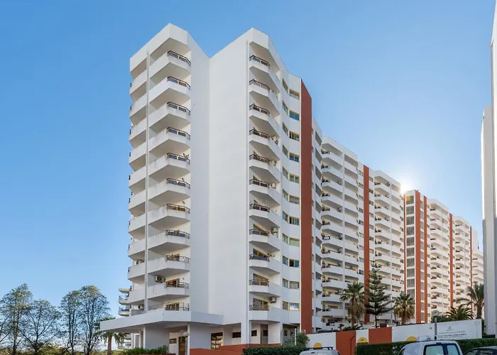 Serene Blue 1 Bdr Flat With Balcony By Lovelystay Apartament Portimão